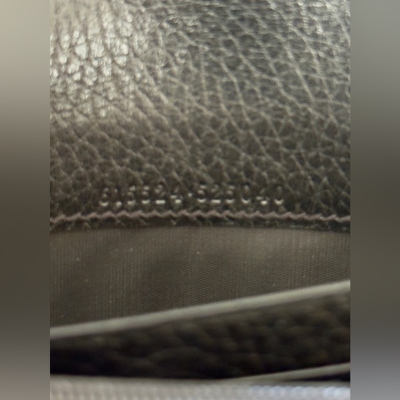 Gucci Black Pebbled Leather Wallet - Picture 8 of 13